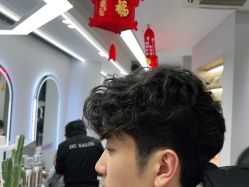 -D.G造型·烫发染发接发