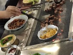 -马路牙子烧烤音乐酒馆(望京店)