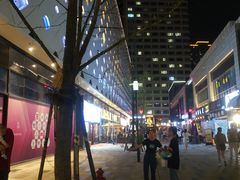 -宝龙城(杭州滨江店)