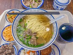 -陇兴楼兰州拉面(西安咸阳国际机场店)