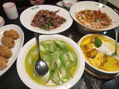 -新白鹿餐厅(百联中环店)