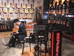 -柏斯音乐艺术中心·钢琴·吉他(世纪金源店)