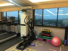 -迈劲健身专业私教(朝青汇店)