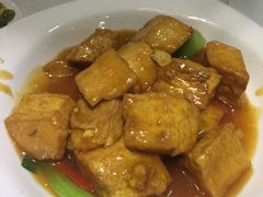 闫府第一福-闫府私房菜·百年鲁菜(恒隆店)
