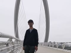 -南京眼步行桥