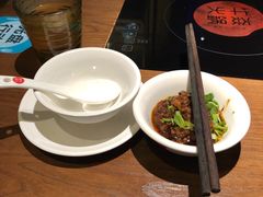 -牛焱·贵州黄牛肉火锅(城西银泰店)