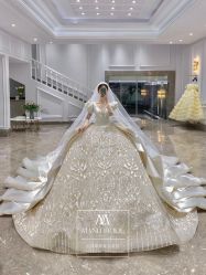 -MANLI BRIDAL婚纱