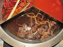 -廖掌柜·重庆鲜货火锅(上海首店)