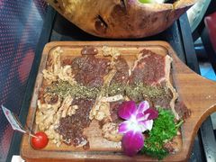 -热火朝天鲜切牛肉火锅(南强街巷店)