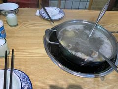 -夜牛潮汕鲜牛肉火锅店(翻身店)