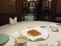 -成隆行·蟹王府(九江路店)