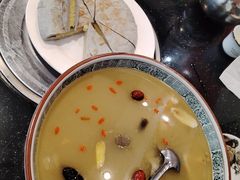 -草墩罗非鱼庄•野生菌•腊排骨(七星街上段店)