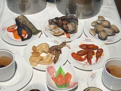 -领鲜活海鲜榴莲自助火锅(东门店)