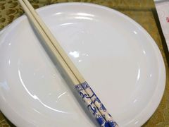 -老码头黑皮肘子锅包肉熏酱水饺(文政街店)