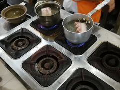 -老西白点心店