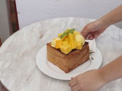 芒果吐司-丹礼糖甜品
