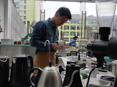 -UNI UNI(环亚凯瑟琳店)