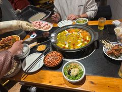 绵长贡椒锅-小饕荟雅安贡椒鱼鲜馆(广福桥店)