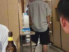 -海底捞火锅(高新万达店)