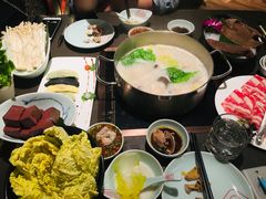 -捞王锅物料理(上海世茂广场店)