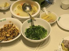 -绿草地·湘菜(7mall店)