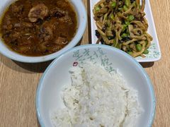 -老乡鸡(上海品尊国际中心店)