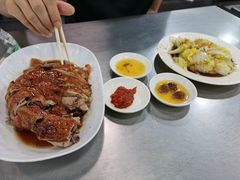 -华香鹅快餐店