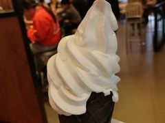 香草甜筒冰淇淋-汉堡王(华润五彩城店)