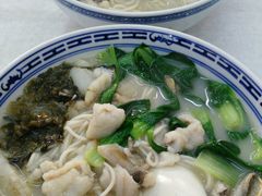 -明呈黄鱼面馆(斜土路店)