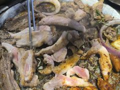 -哈哈碳都·牛肋条无限自助烤肉(台江万达店)