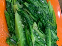 蒜蓉油麦菜-贞姨美食·老字号海鲜大排档