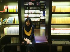 -钟书阁(松江泰晤士小镇店)