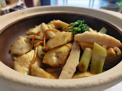 -天天向上素食餐厅(五台山店)