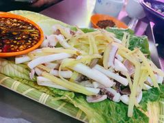 呛鱿鱼-石屏老字号4号包浆豆腐美食城(泼水广场店)