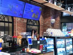 -皇冠幸福里动物奶油生日蛋糕(万达店)