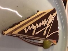 -Golden Lily河内巴黎法越料理餐厅(建国西路店)