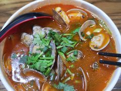 -何记花甲(海岸城旗舰店)
