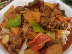 新疆大盘鸡-新疆红柳花餐厅(新洲店)