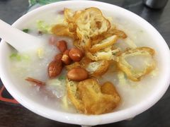 艇仔粥-穗银肠粉店(东川路店)