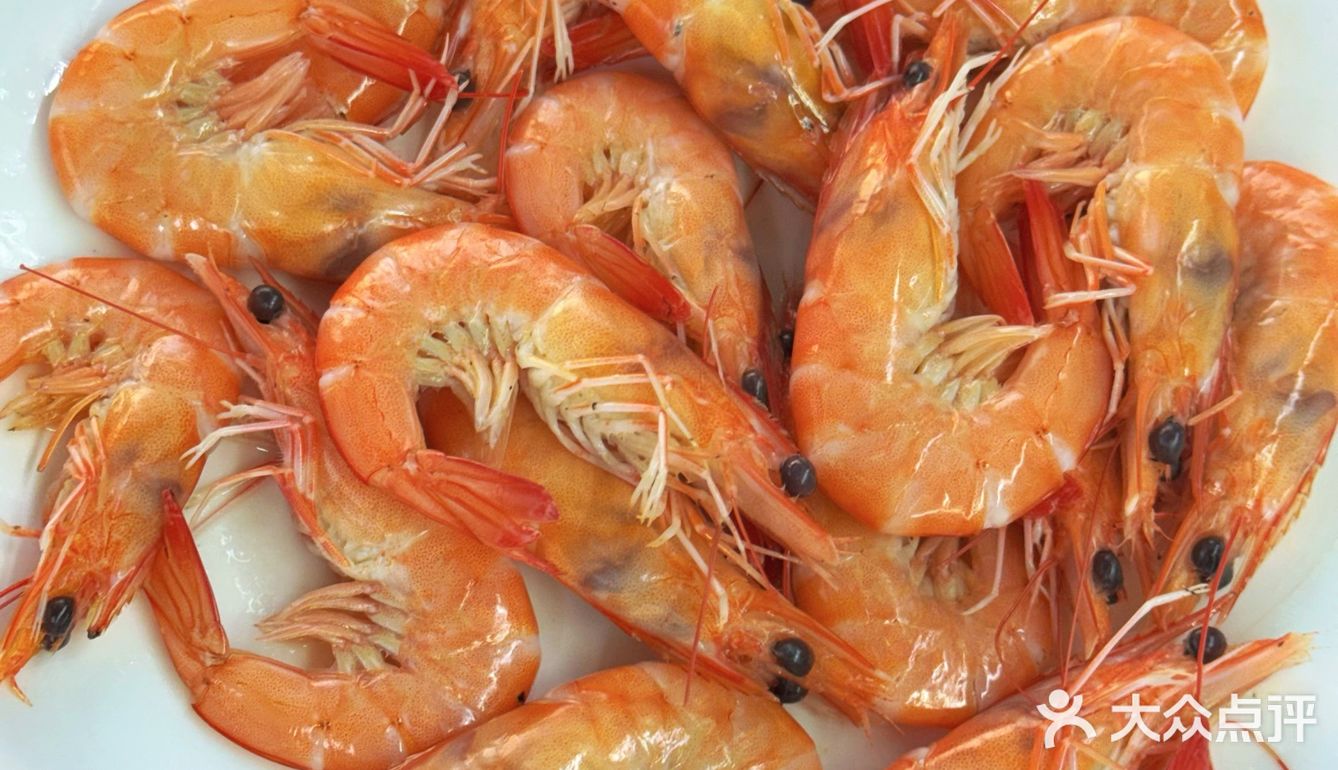 暮色下的海边[爱心]享受一顿海鲜盛宴