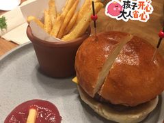 -麦田工坊(月湖店)