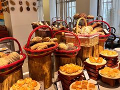 -海口绿发希尔顿酒店-田园汇自助餐·三文鱼·海鲜