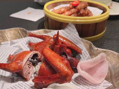 -蝴蝶里·粤菜·点心(滨江龙湖店)
