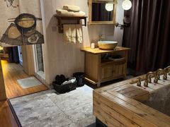 -乐山上善居·养心禅景酒店(世豪广场高铁站店)