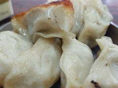 -黄阿姨锅贴大王(万航渡路店)