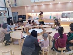 -美国谷斯妈妈早教中心 (陆家嘴店)