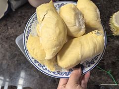 -沃尔玛(前山店)