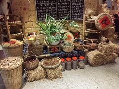 -蛮佬拾·乡里土菜馆(河西王府井店)