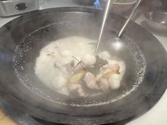 -陈大锅·岳阳鱼馆·地道岳阳菜(美食街店)