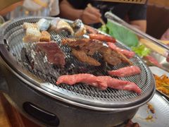 -青瓦餐厅·生鱼片·韩园烤肉(西塔店)